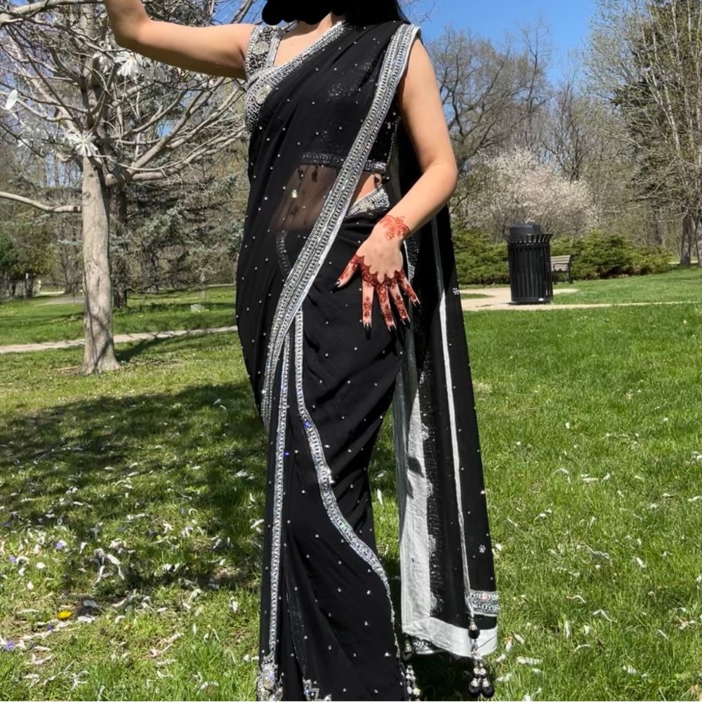 Black Embellished Saree (Blouse Included)